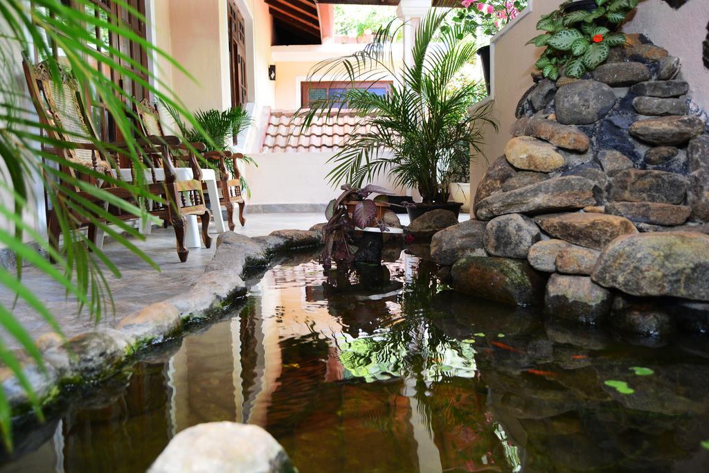 Kandy City Rest Exteriör bild